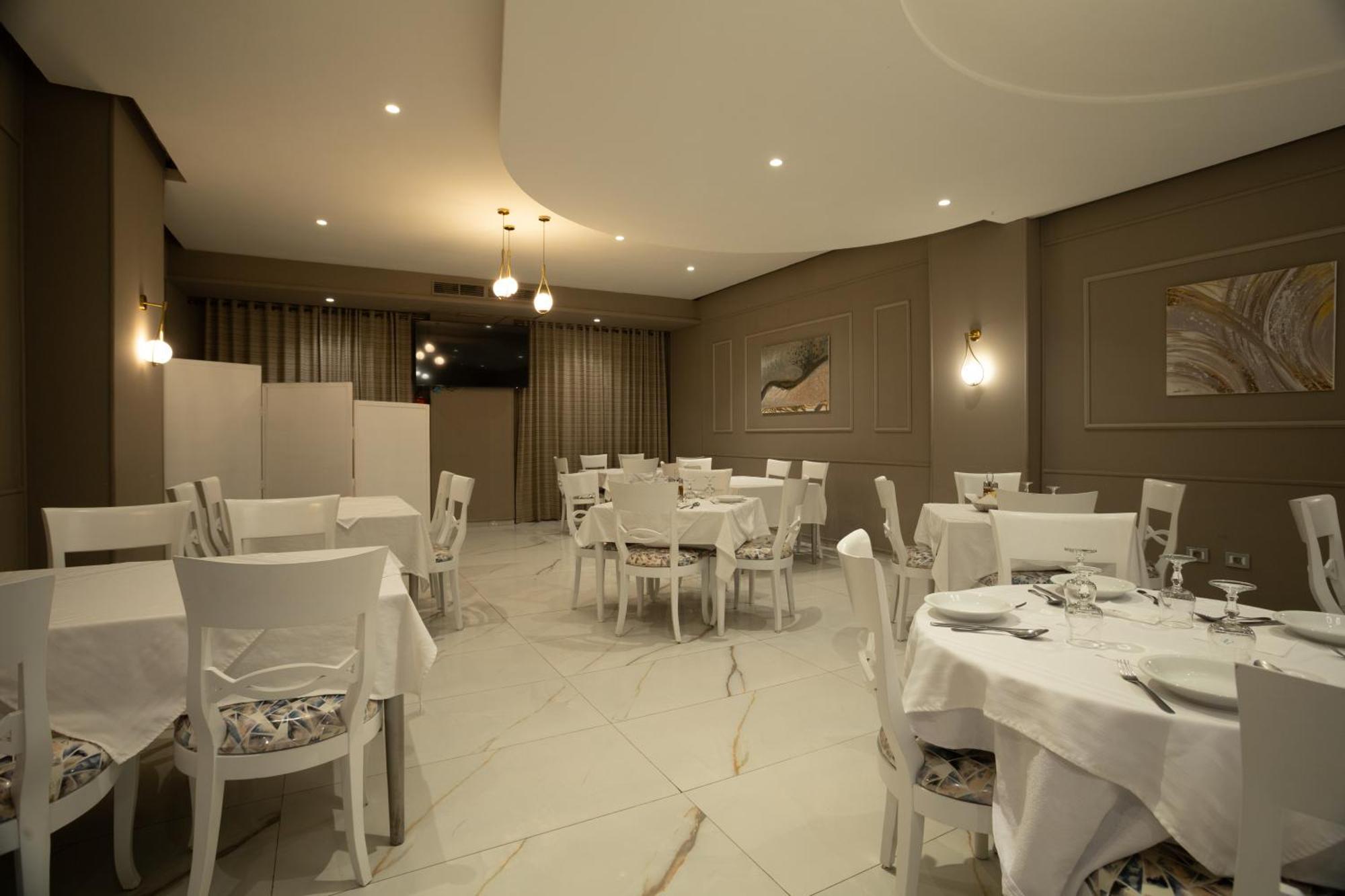 Hotel Donia Sfax Exteriör bild
